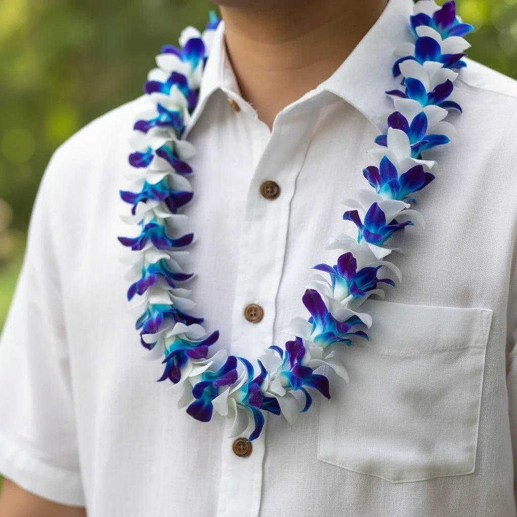 Single Dye Blue & White Orchid Lei