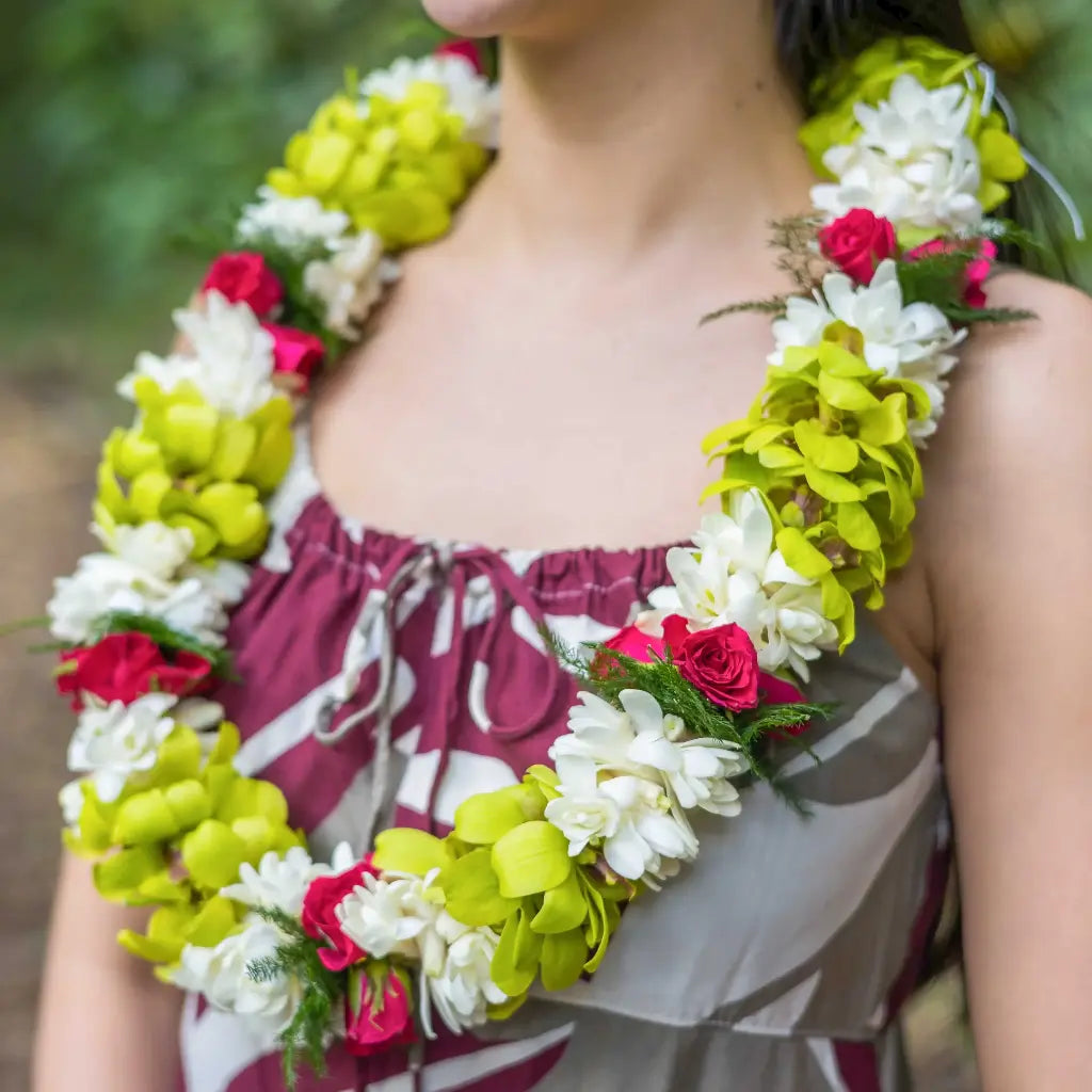 Double Green Orchid, Tuberose & Carnation or Rose Lei