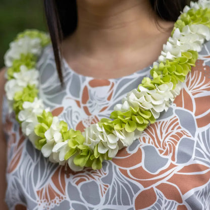 Fancy Robin Lei